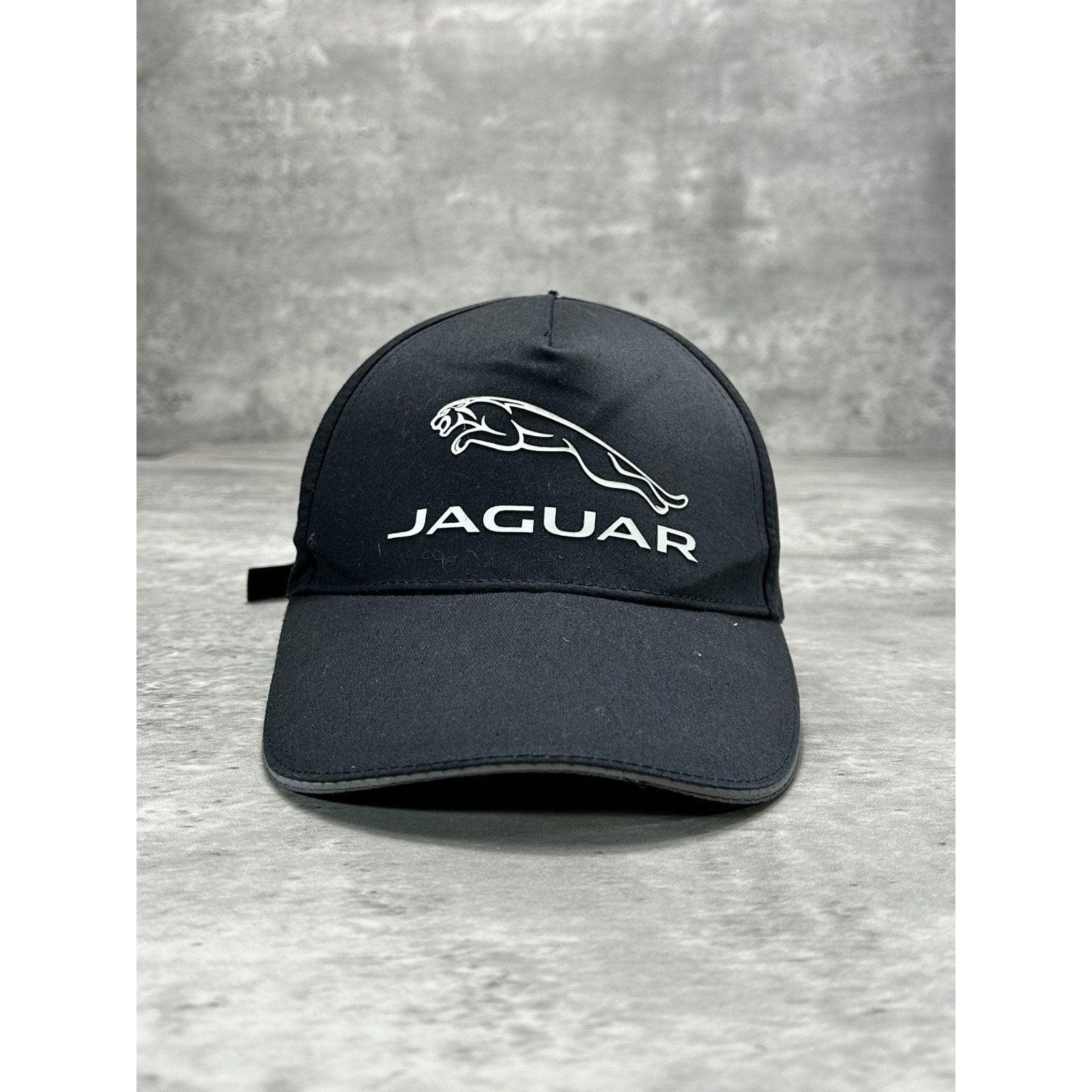 Vintage Jaguar Graphic Logo Car Promo Strapback Hat OSFA Black
