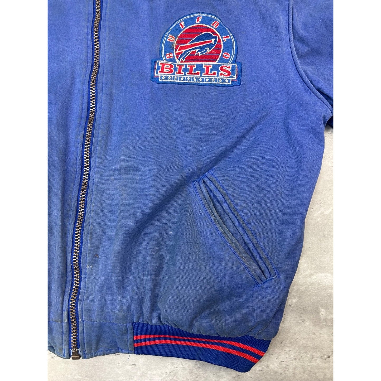 Vintage 90s Buffalo Bills NFL Embroidered Insulated Bomber Jacket Size XL