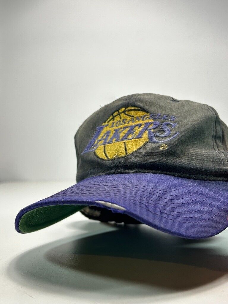 Vintage 90s Los Angeles Lakers NBA Embroidered Logo Snapback Hat OSFA