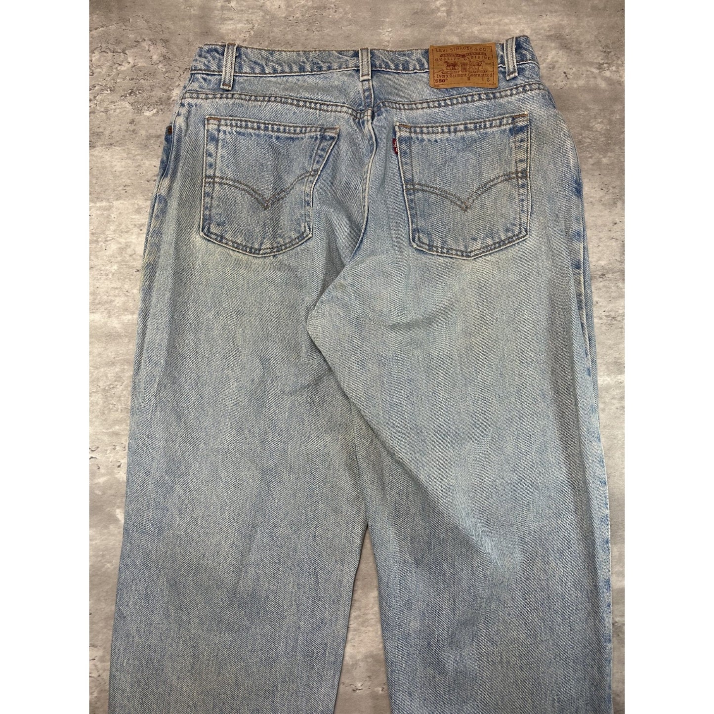 Vintage Womens 90s Levis Red Tab 550 Light Wash Denim Pants Size 34 Blue