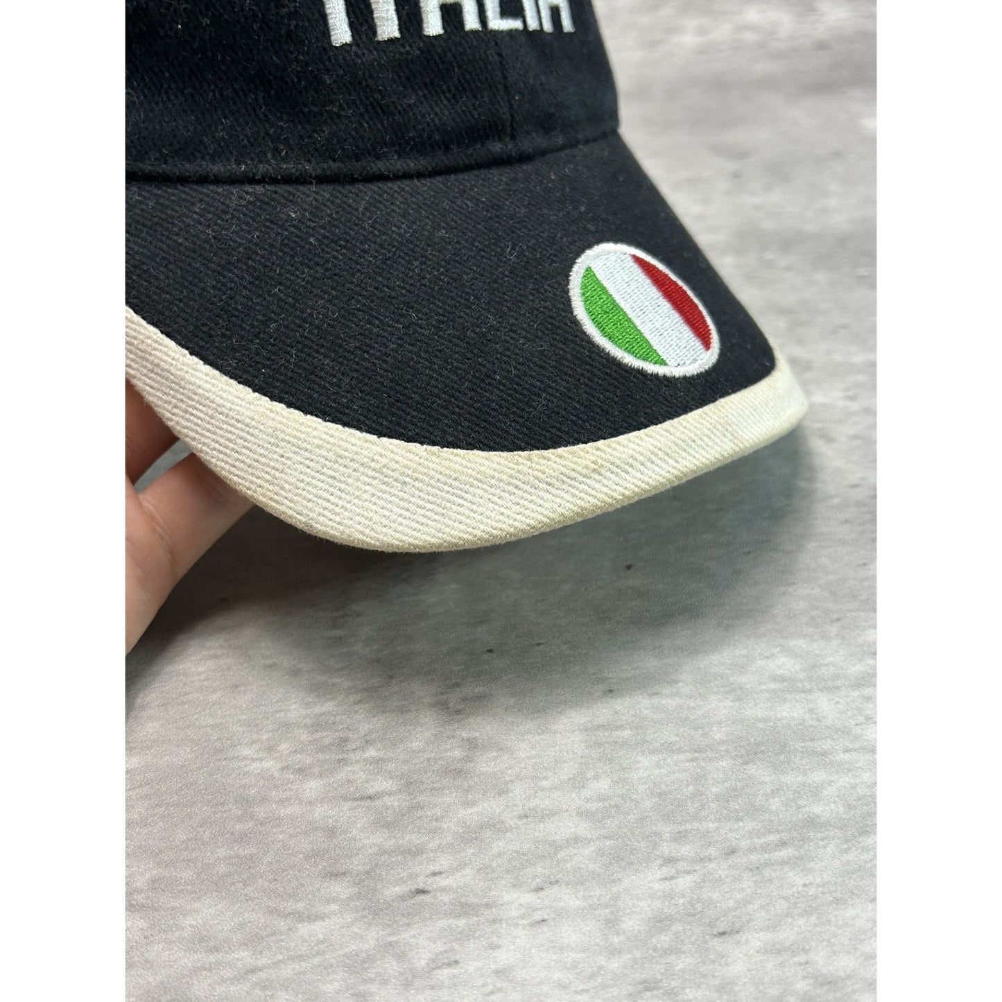 Vintage 90s Italia Embroidered Spellout Destination Strapback Hat OSFA Black