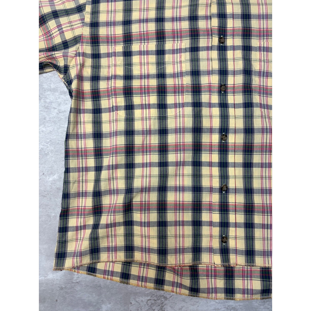 Vintage Van Huesen Plaid Single Pocket Cropped Button Up Shirt Size Medium