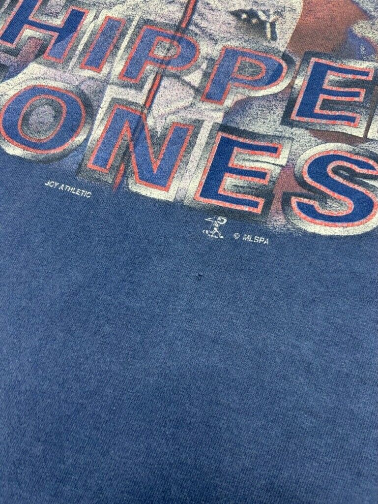 Vintage 1997 Chipper Jones #10 Atlanta Braves MLB Player Graphic T-Shirt Size XL