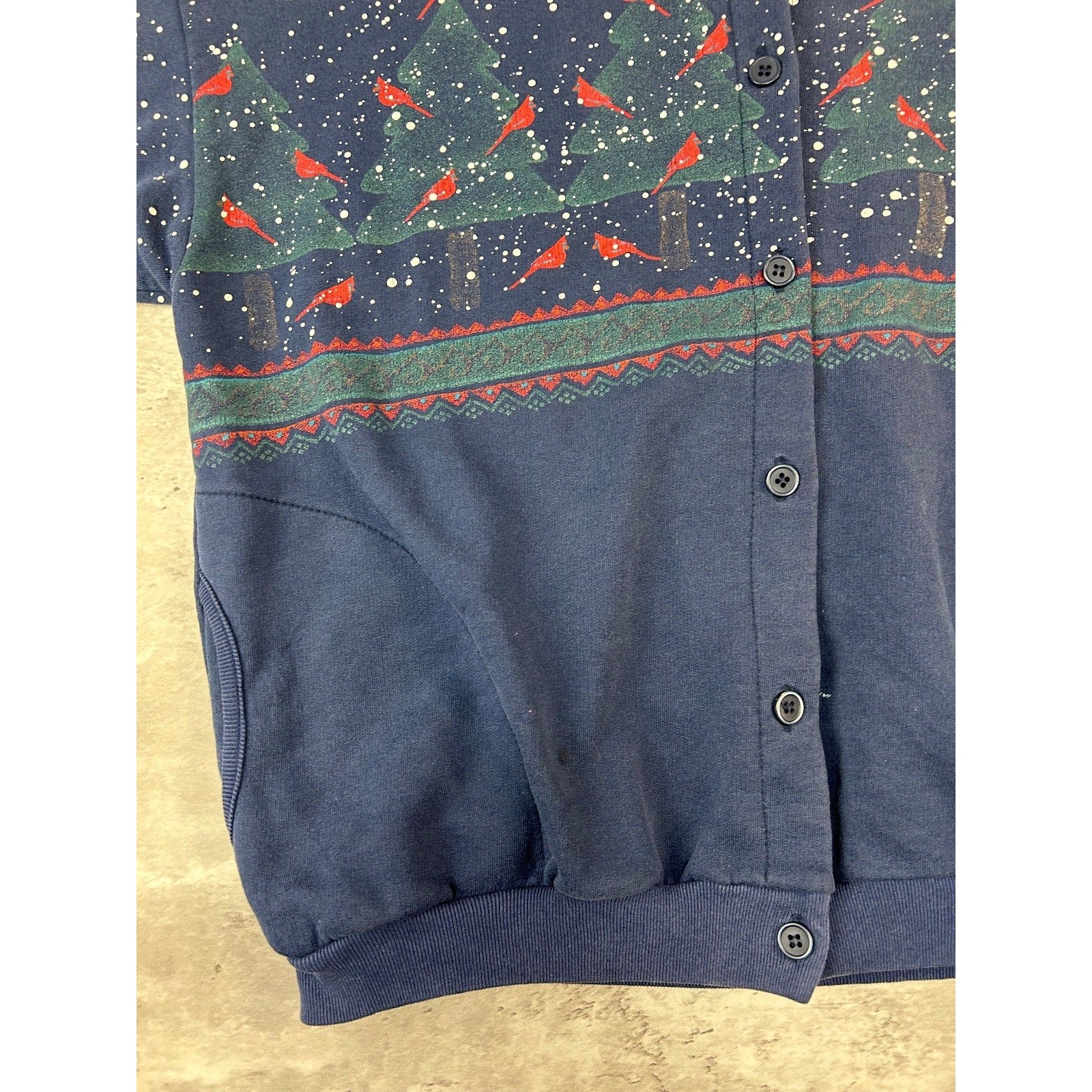 Vintage 90s Cardinal Winter Landscape All Over Print Cardigan Sweatshirt Large