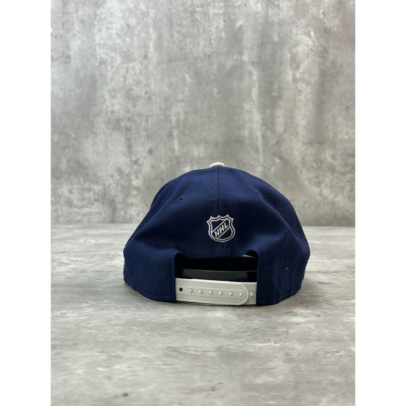 Toronto Maple Leafs NHL Embroidered Retro Logo Hockey Snapback Hat OSFA