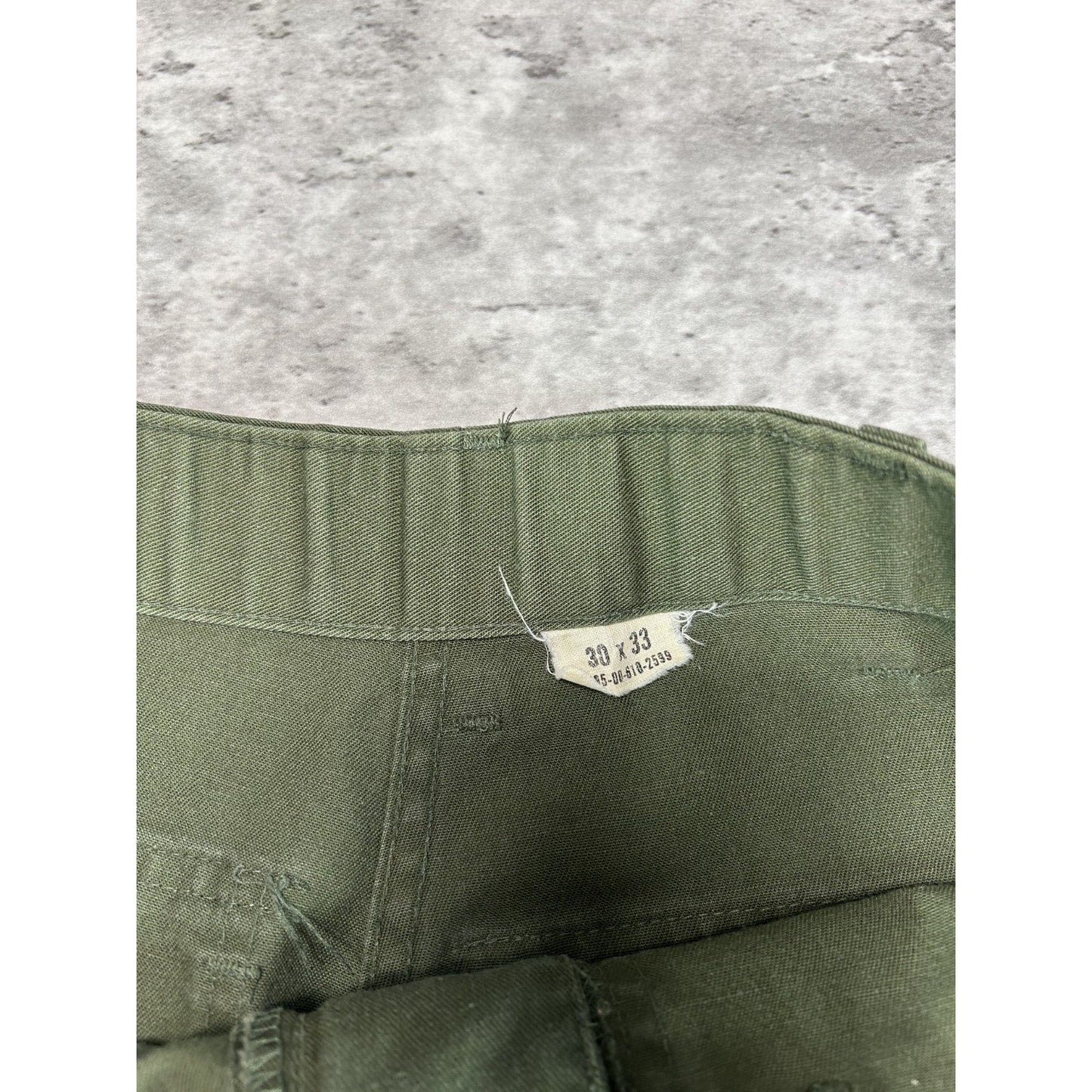 Vintage 1990s US Military OG-107 Trouser Style Army Pants Size 28 Green