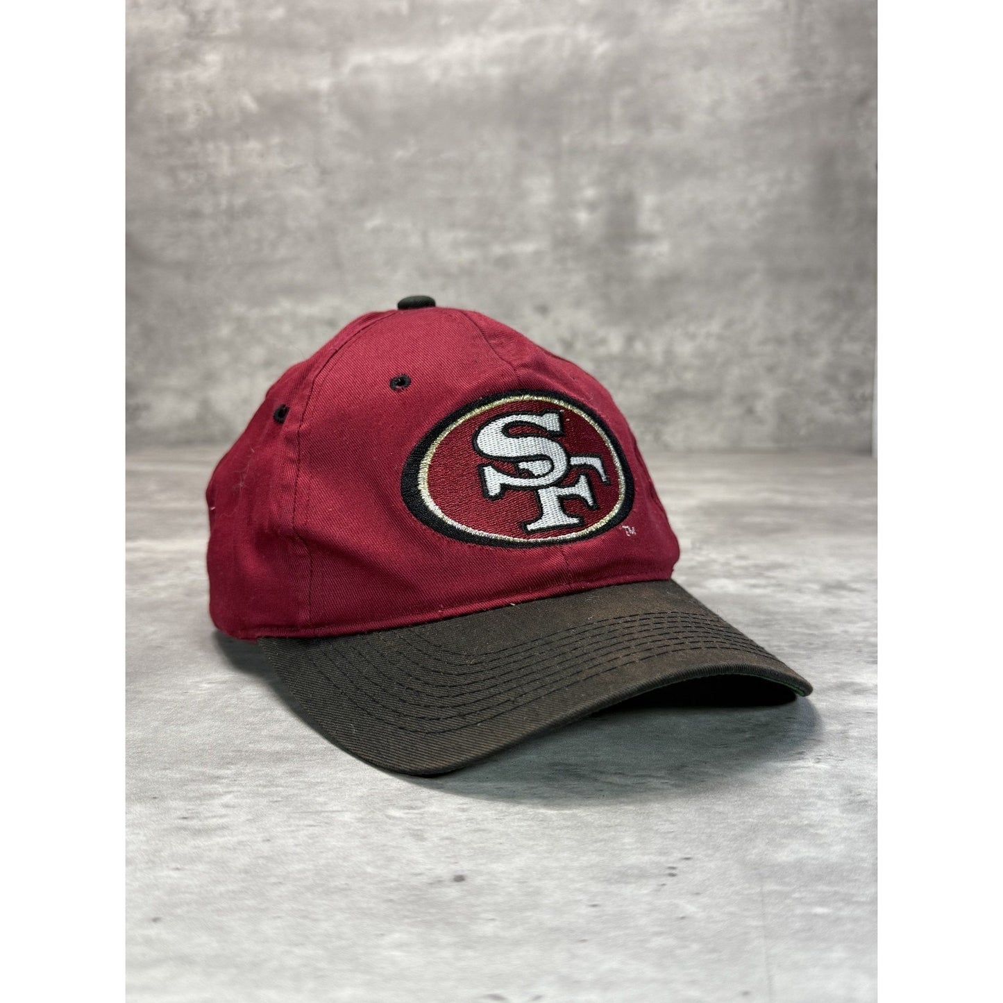 Vintage 90s San Francisco 49ers NFL Embroidered Logo Football Snapback Hat OSFA