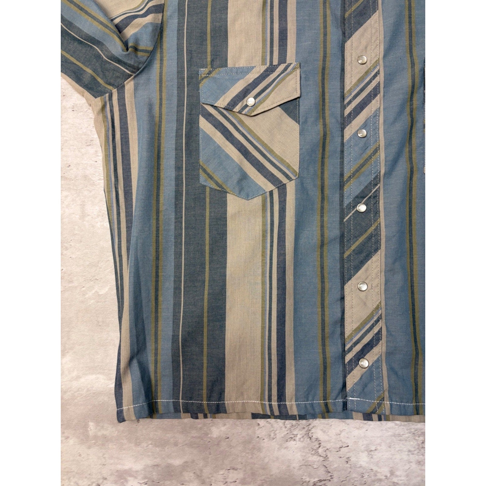 Vintage 80s Wrangler Western Pearl Snap Reworked Cropped Button Up Shirt Sz LT