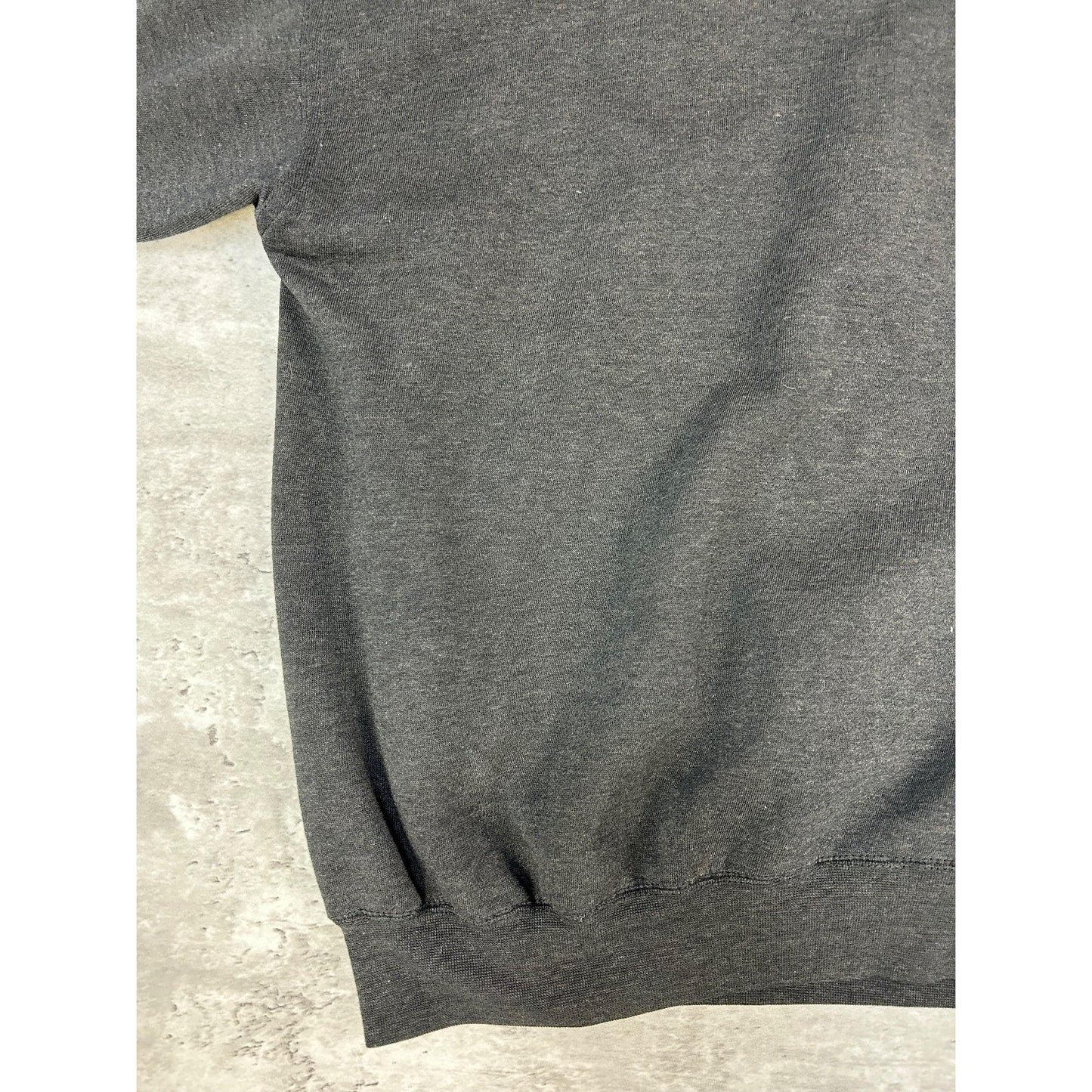 Vintage Philadelphia Flyers NHL Embroidered Spellout Hockey Sweatshirt Size Med