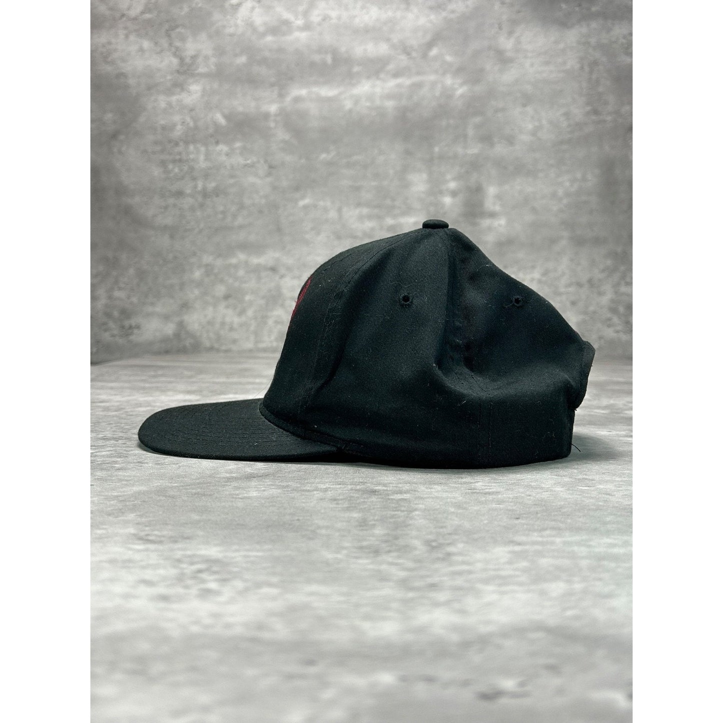 Vintage 90s Utopia Embroidered Spellout Snapback Hat OSFA Black/Red