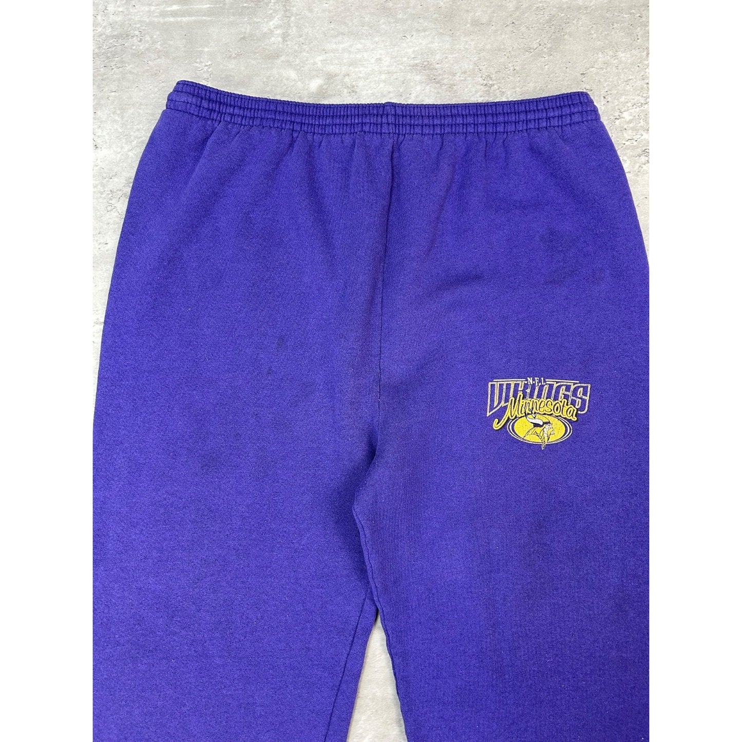 Vintage 90s Minnesota Vikings NFL Graphic Spellout Sweat Pants Size Large Purple