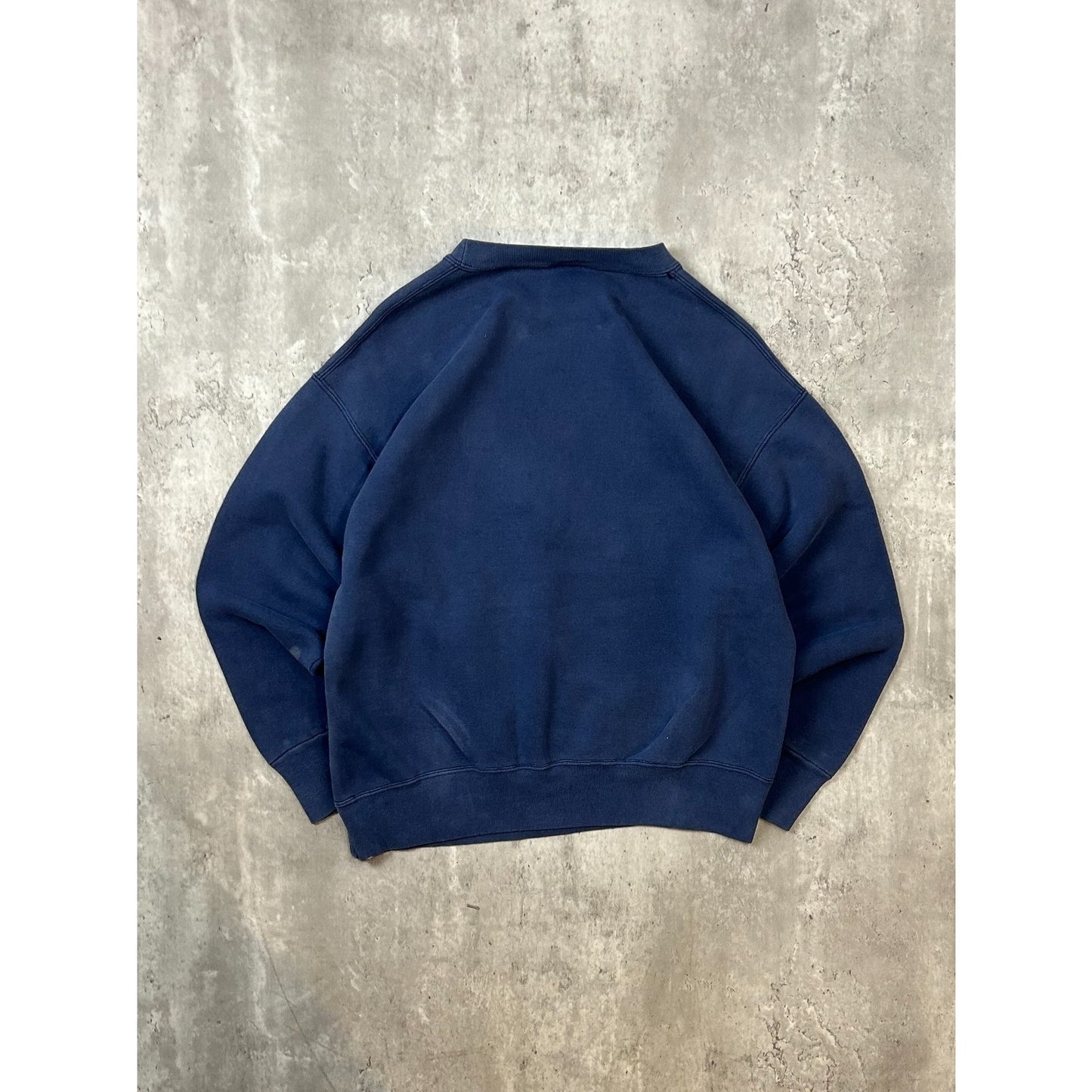 Vintage 1991 Notre Dame Fighting Irish NCAA Spellout Logo Graphic Sweatshirt Med