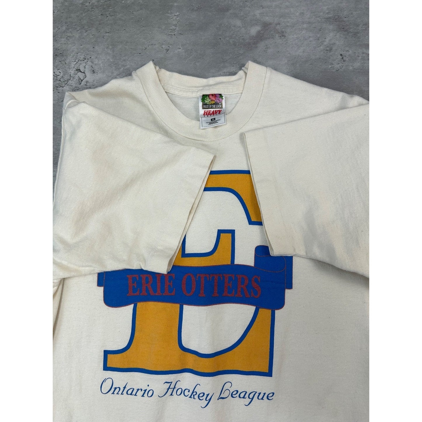 Vintage 90s Erie Otters OHL Graphic Spellout Hockey T-Shirt Size Medium White