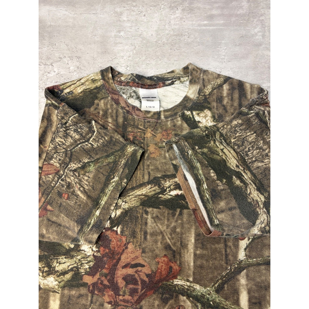 Vintage Mossy Oak Break Up Camo Hunting T-Shirt Size Large