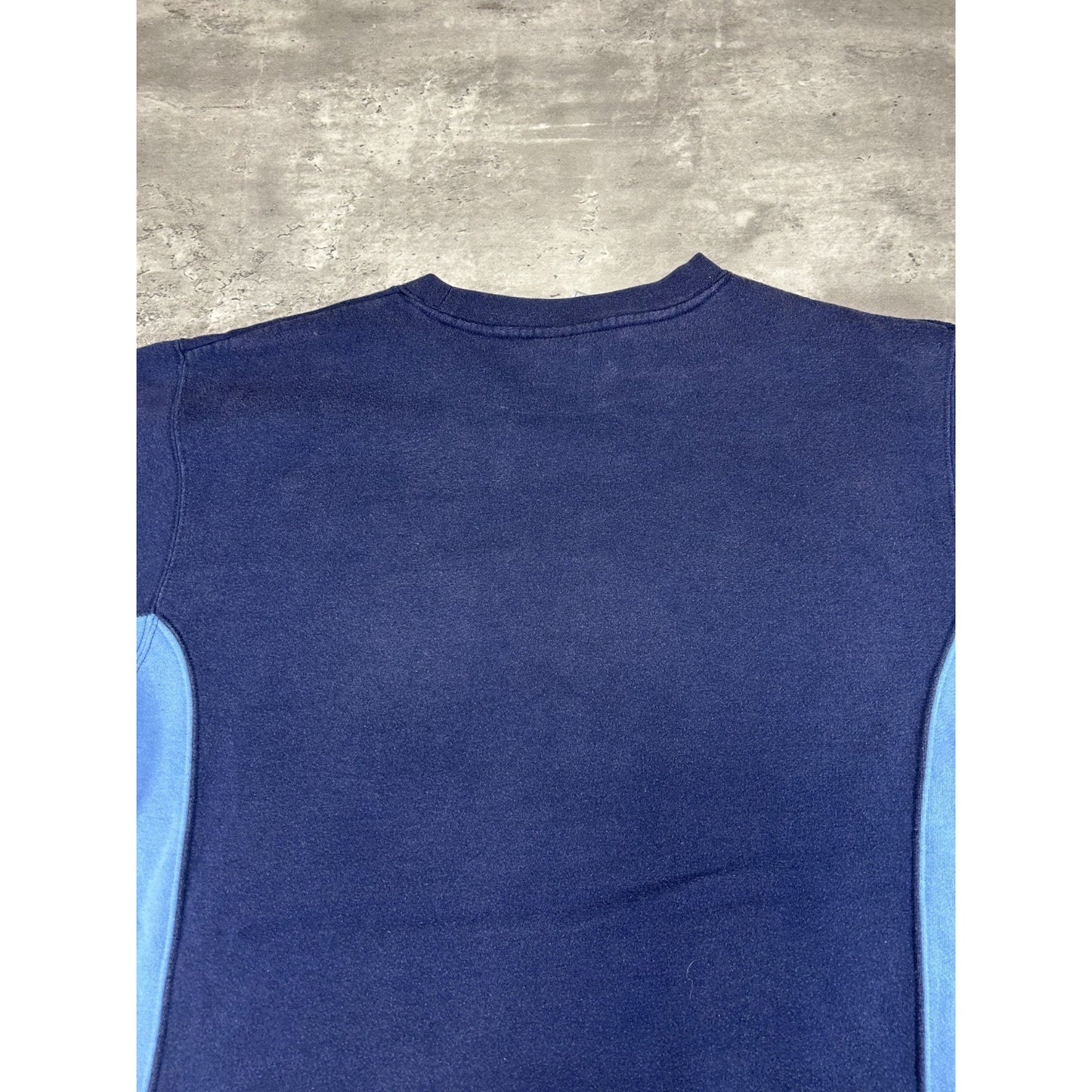 Vintage Tennessee Titans NFL Embroidered Logo Reebok Football Sweatshirt Large