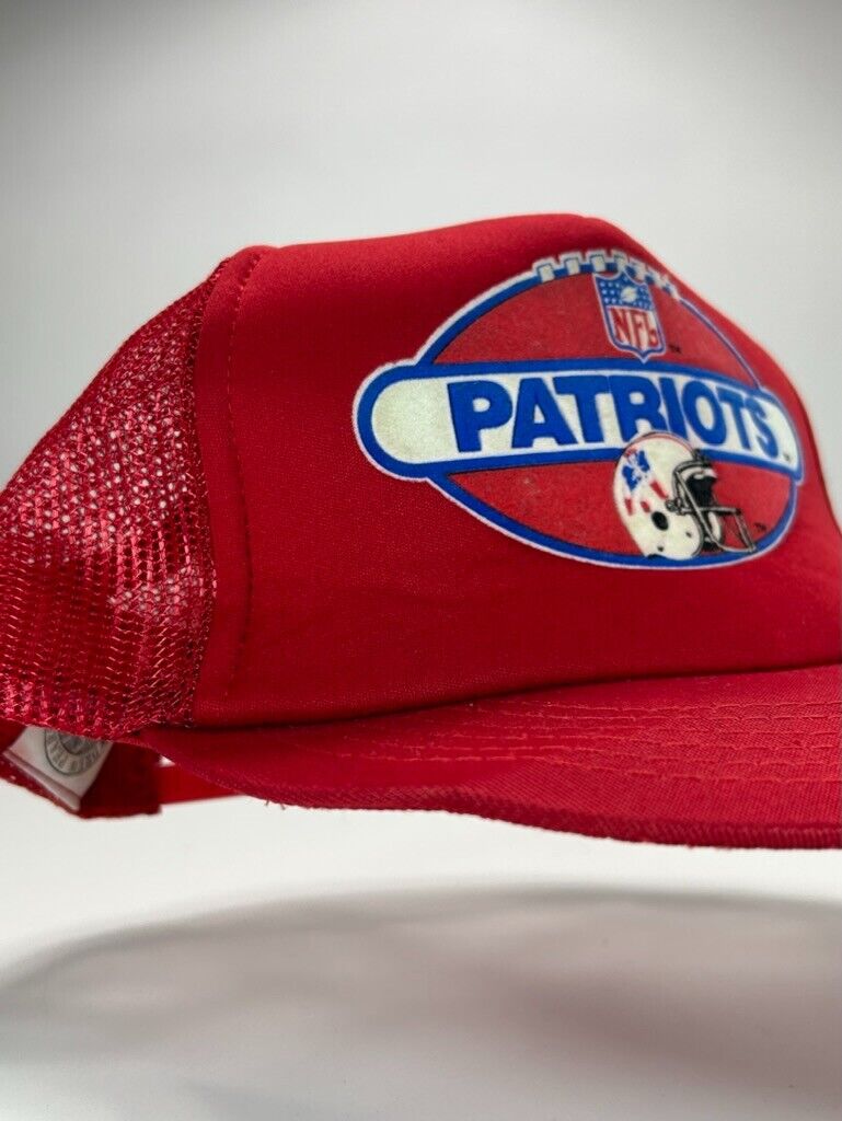 Vintage 80s New England Patriots Helmet Graphic Trucker Snapback Hat OSFA