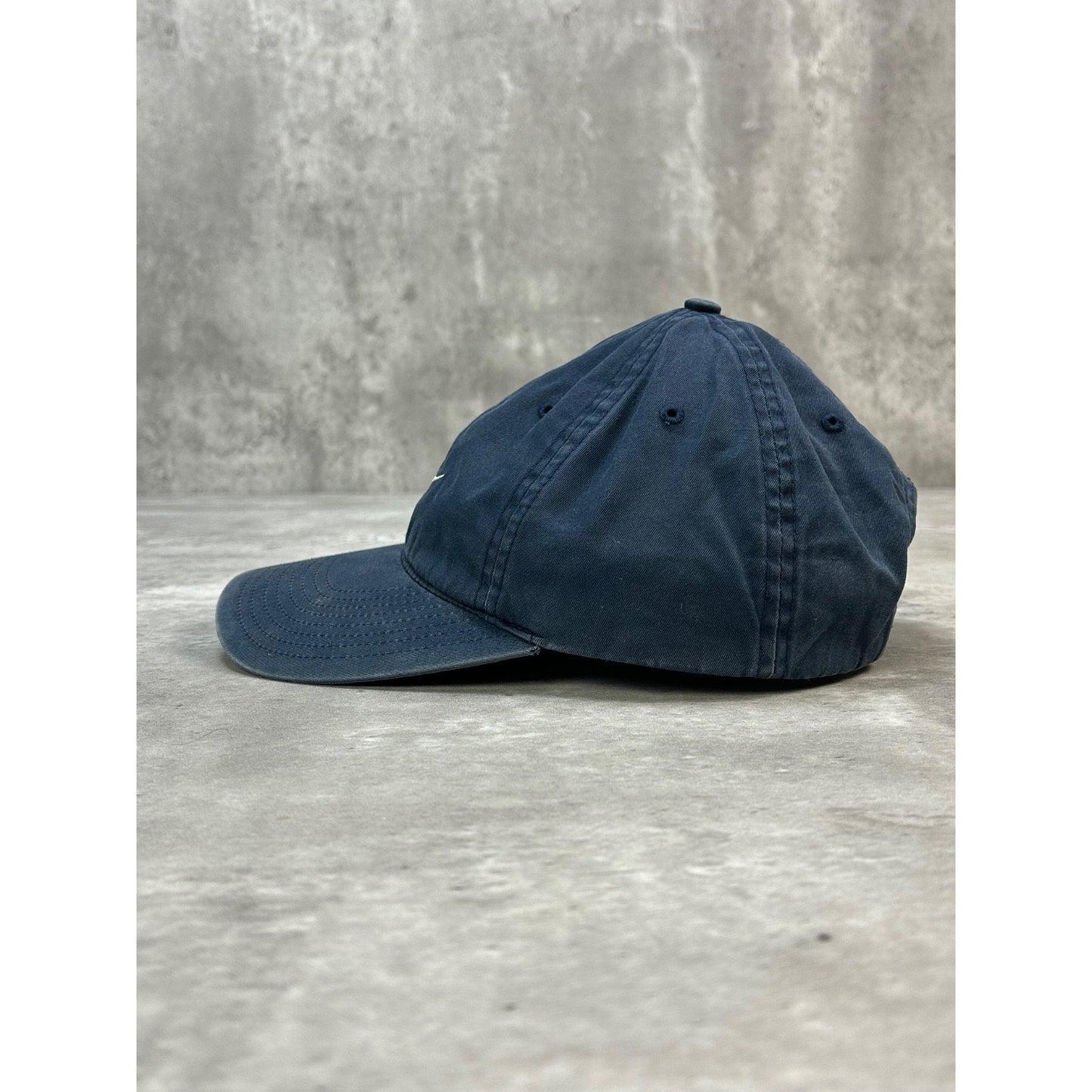 Vintage Nike Golf Embroidered Mini Swoosh Strapback Hat OSFA