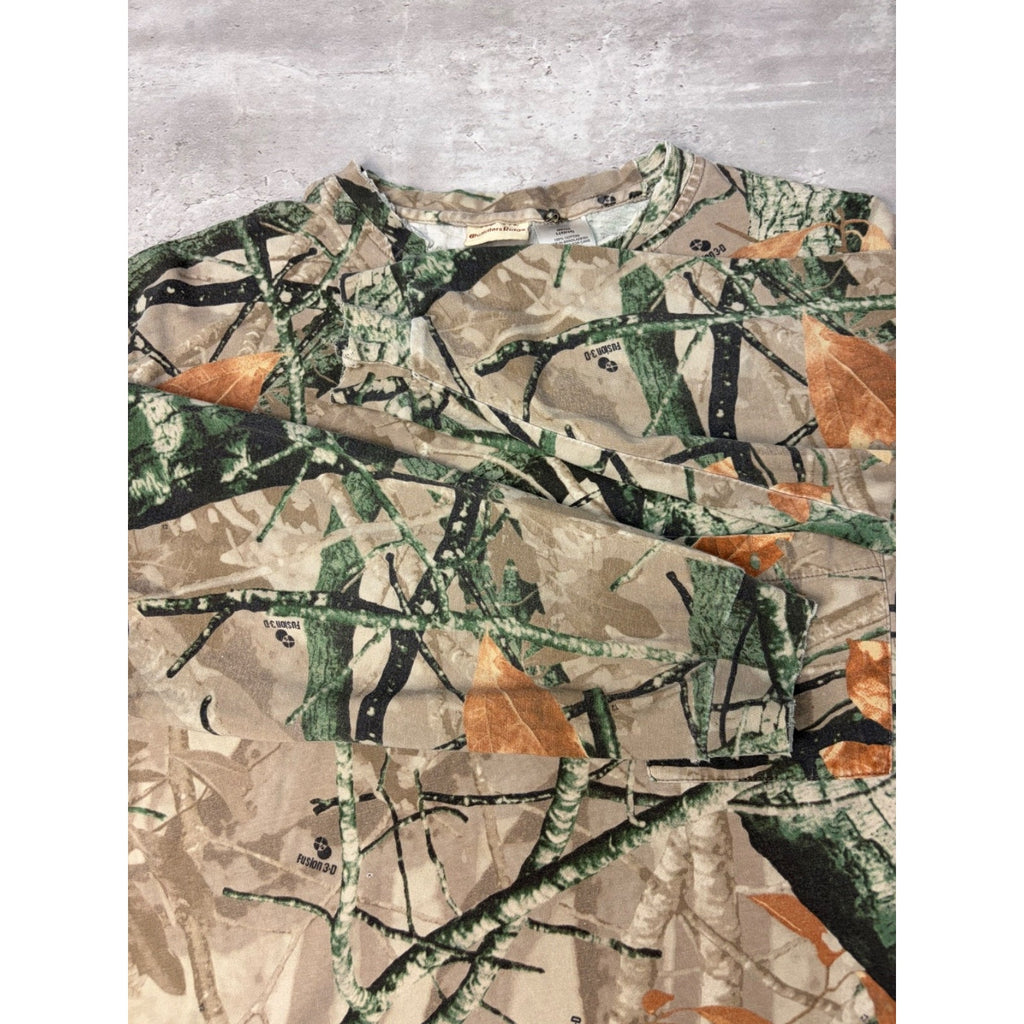 Vintage Outfitters Ridge Fusion 3D Camo Long Sleeve Hunting T-Shirt Size Large