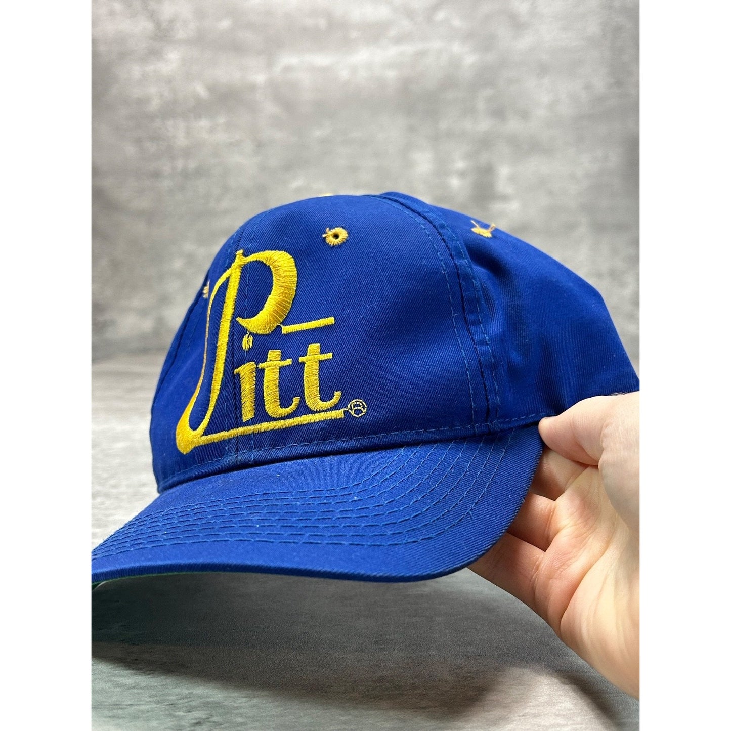Vintage 90s Pitt Panthers NCAA Embroidered Spellout Snapback Hat OSFA