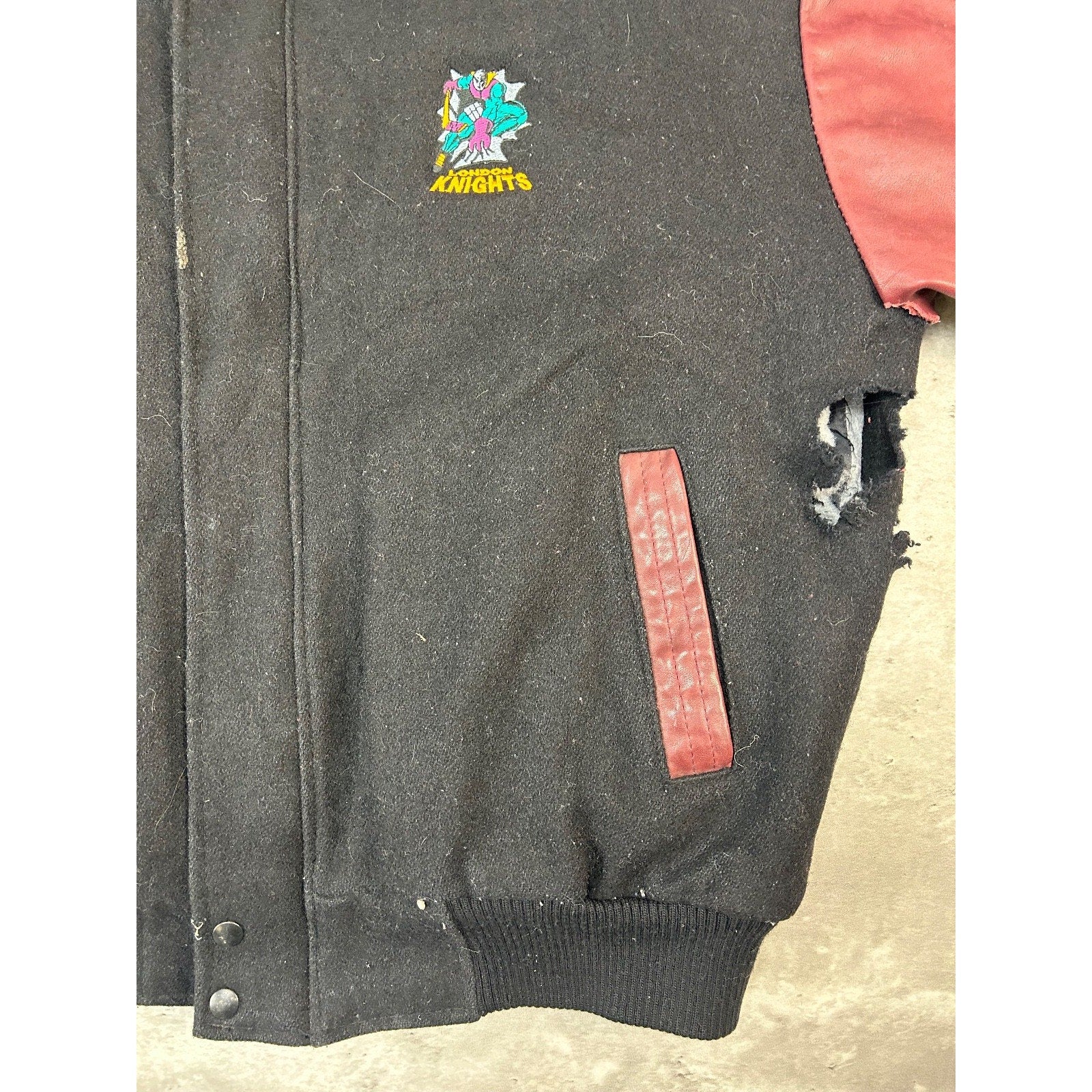 Vintage 90s London Knights OHL Embroidered Logo Varsity Bomber Jacket Size XL