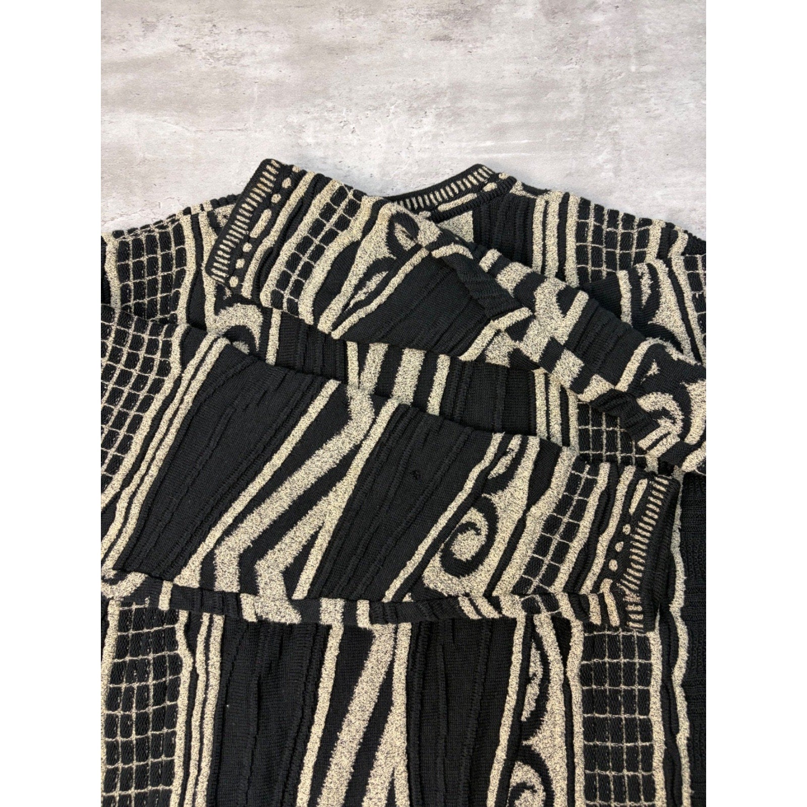 Vintage 90s Tundra 3D Abstract Print Pullover Ribbed Knit Sweater Size XL