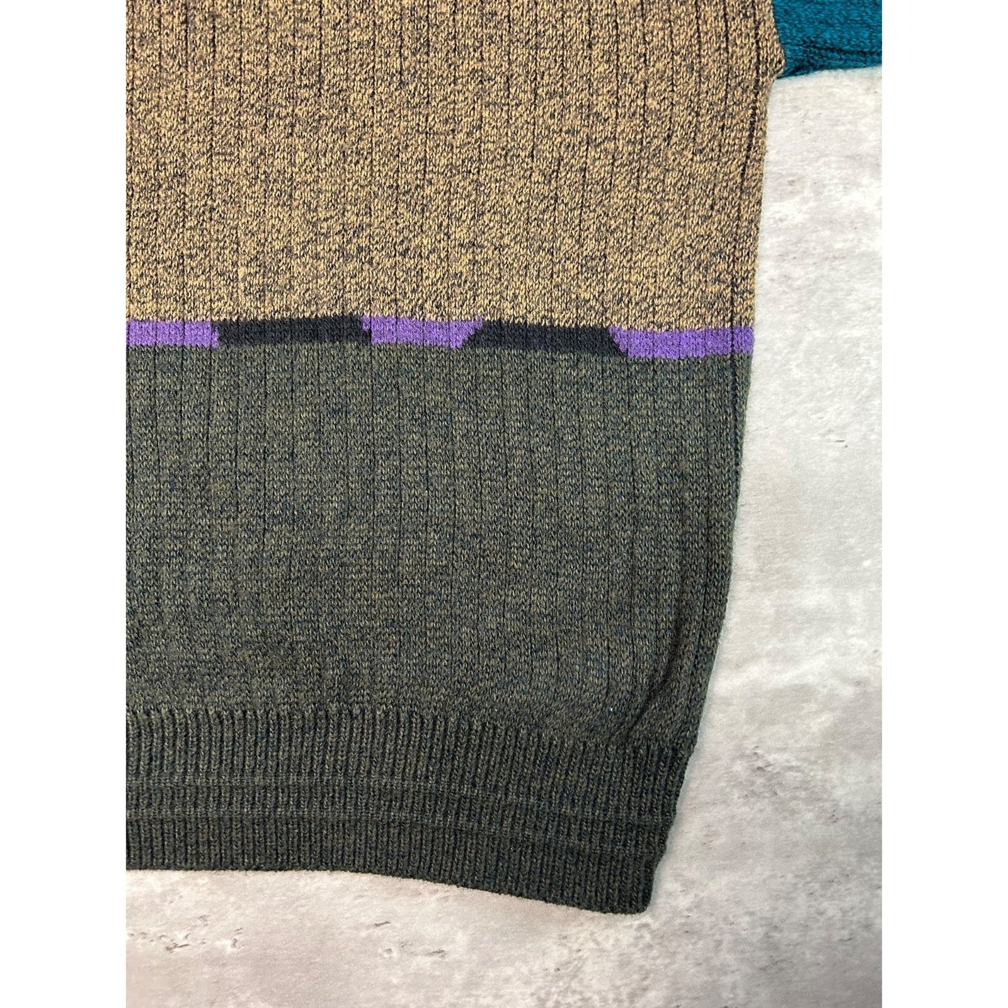 Vintage 90s Jantzen Abstract Print Striped Pullover Knit Sweater Size Medium