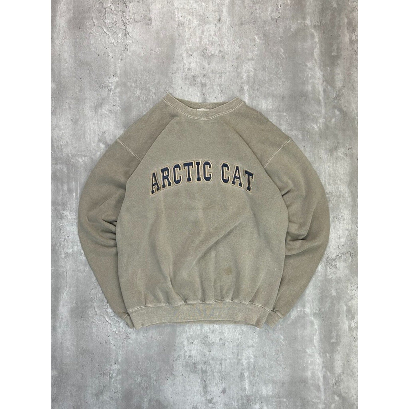 Vintage 90s Arctic Cat Embroidered Spellout Earth Tone Sweatshirt Size Medium