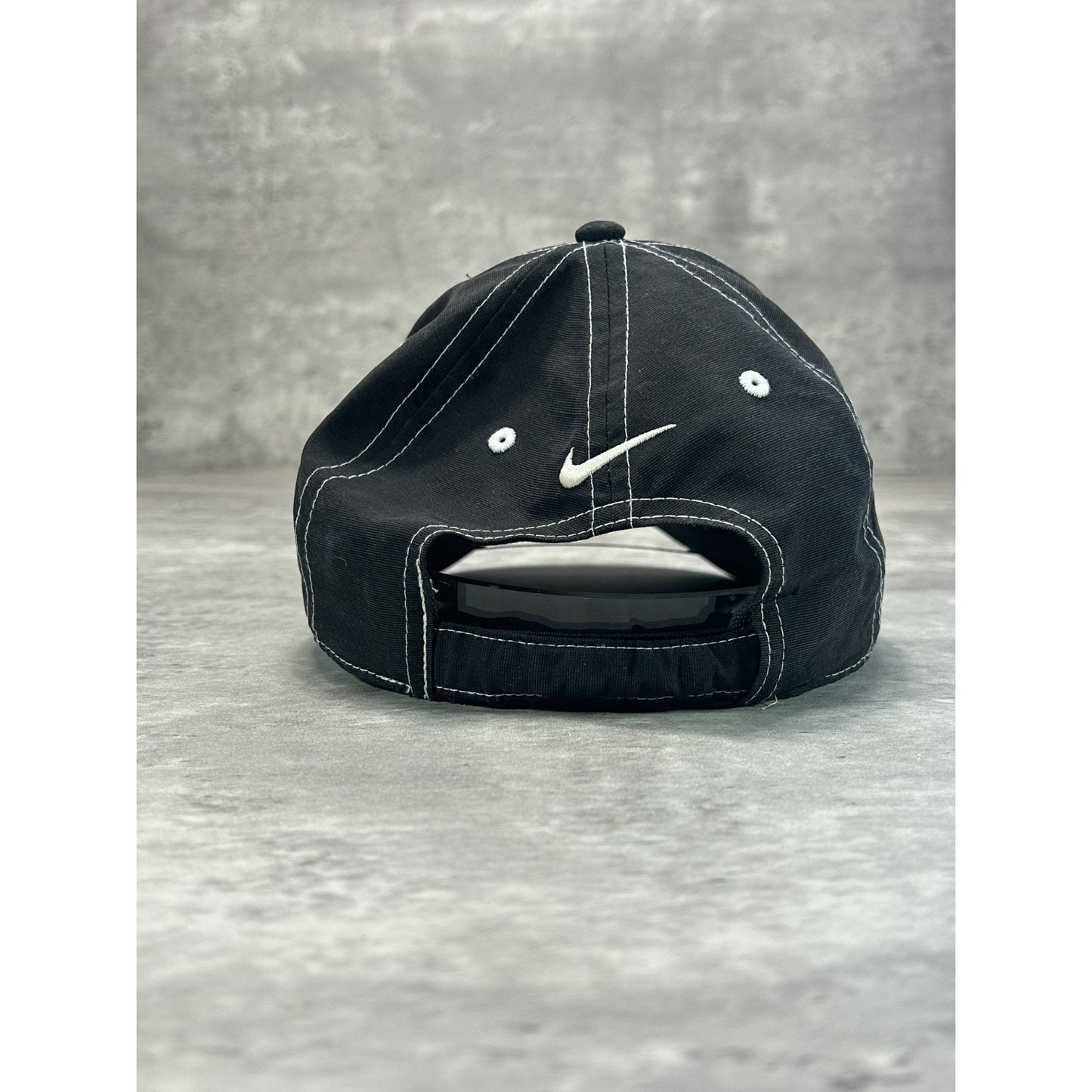 Vintage 2000s Nike Golf Spellout Strapback Hat OSFA Black