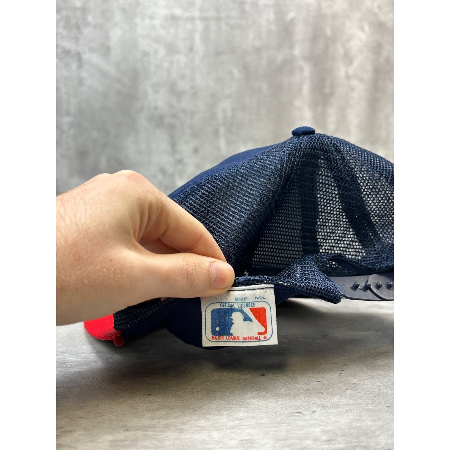 Vintage 80s Cleveland Indians MLB Embroidered Trucker Snapback Hat OSFA