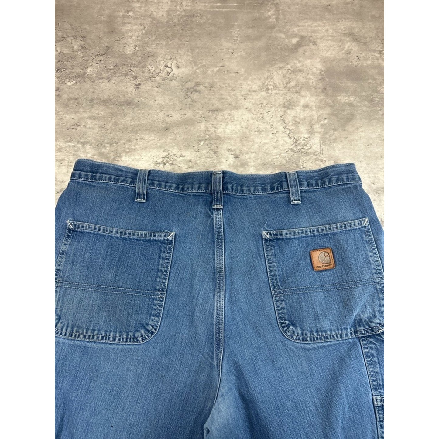 Vintage Carhartt Medium Wash Denim Workwear Carpenter Shorts Size 36 Blue