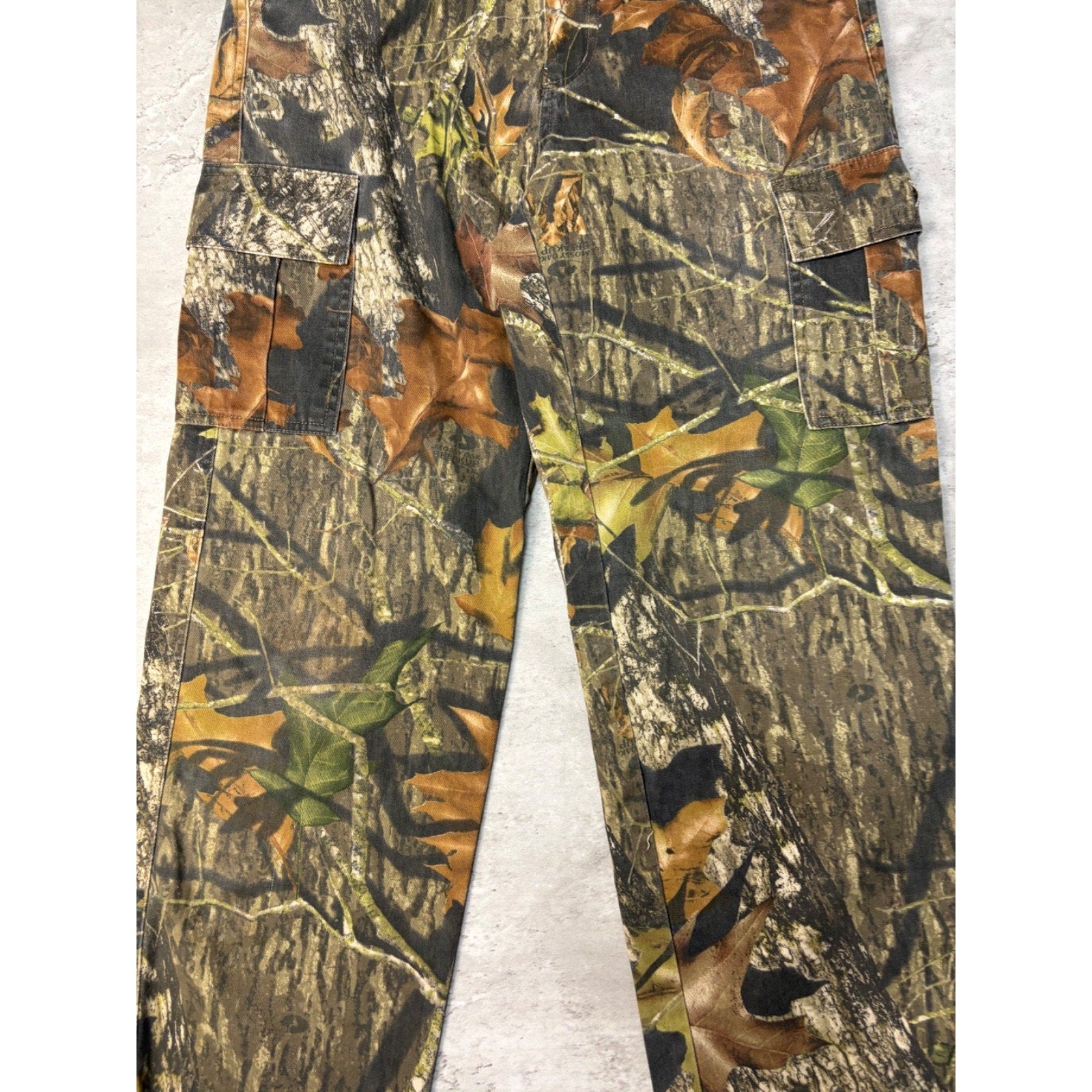 Vintage Mossy Oak Breakup Tree Camo Hunting Cargo Pants Size 29 YOUTH