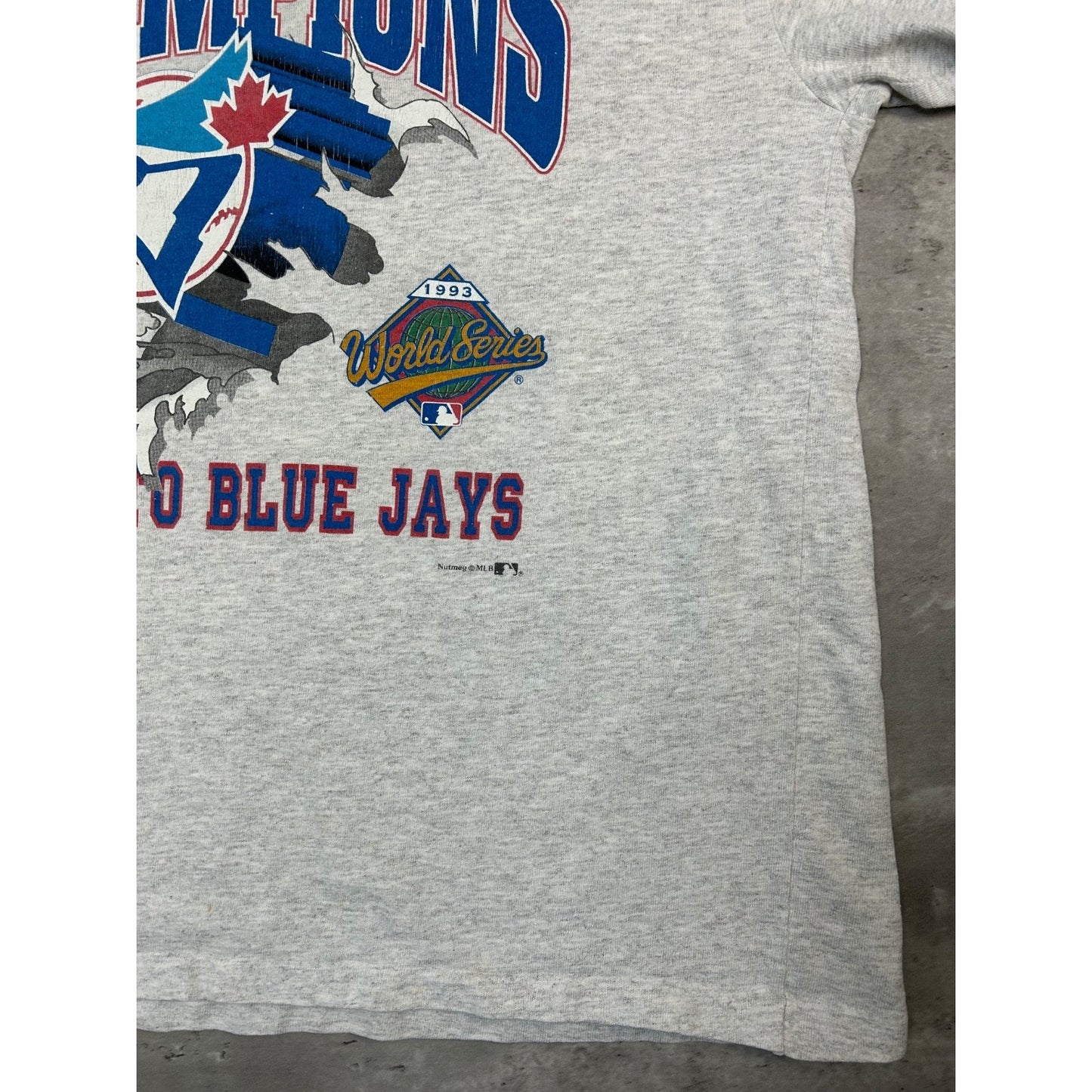 Vintage 1993 Toronto Blue Jays MLB World Series Champs Chest Buster T-Shirt XL