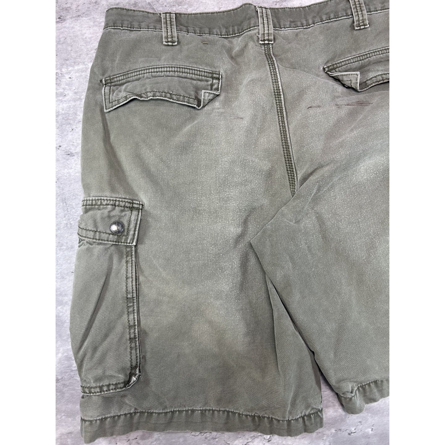 Carhartt Relaxed Fit Canvas Workwear Utility Cargo Shorts Size 39 Green