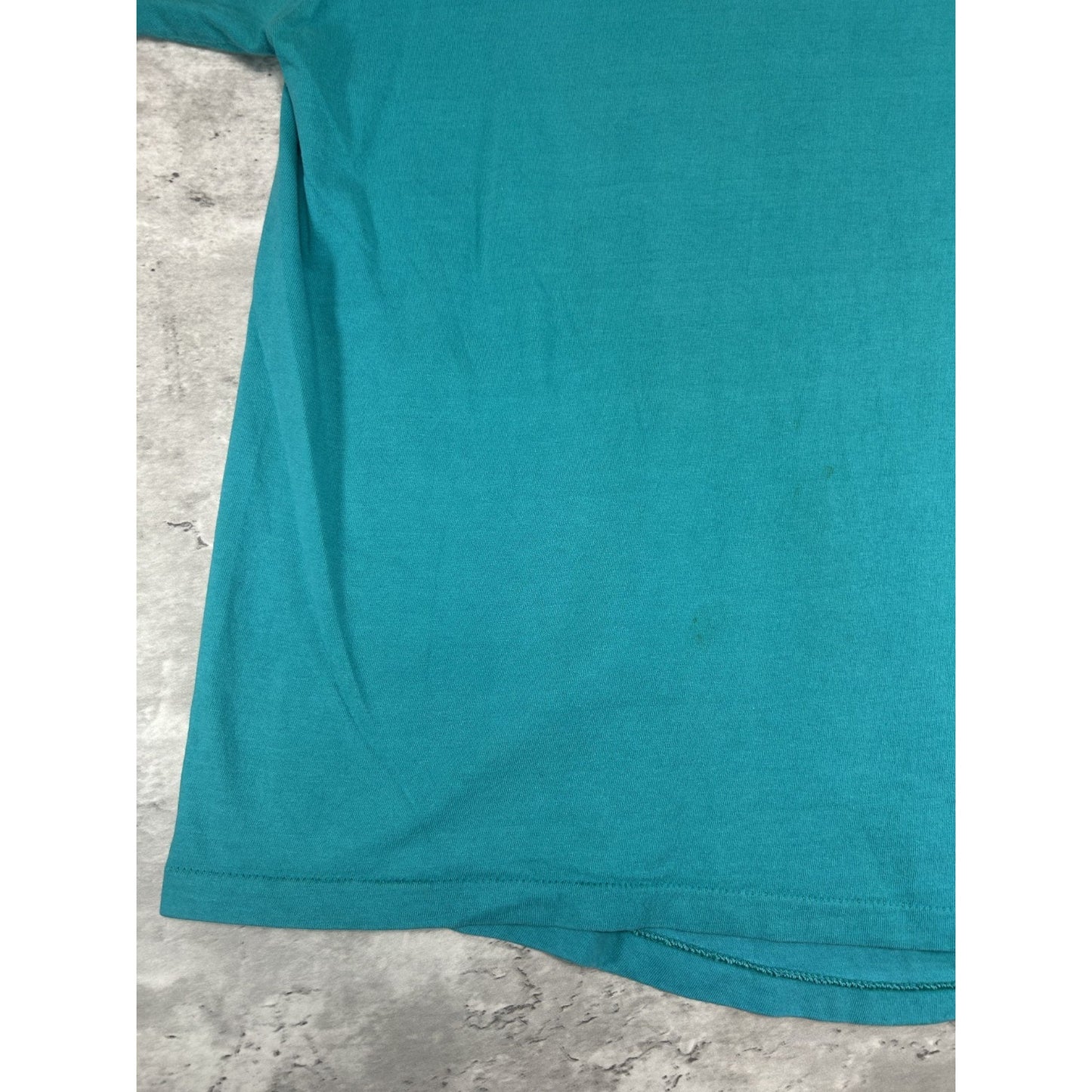 Vintage 90s Treasure Earths Magic Nature Wildlife Graphic T-Shirt Size XL
