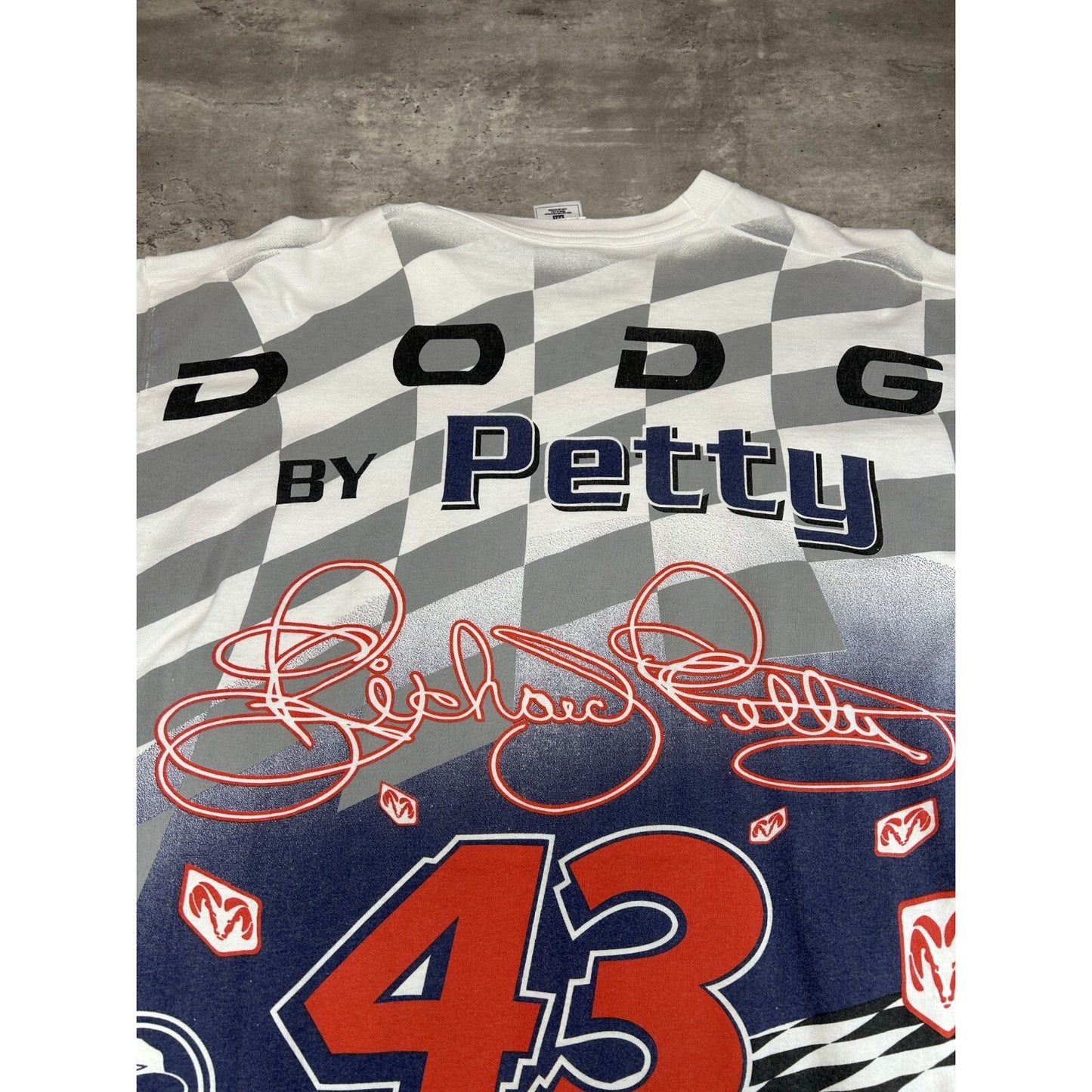 Vintage 90s Richard Petty #43 Dodge Racing Nascar AOP Graphic T-Shirt Size XXL