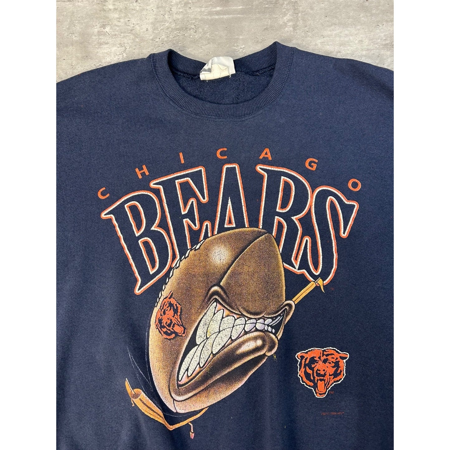 Vintage 90s Chicago Bears NFL Cartoon Angry Football Sweatshirt Size XL
