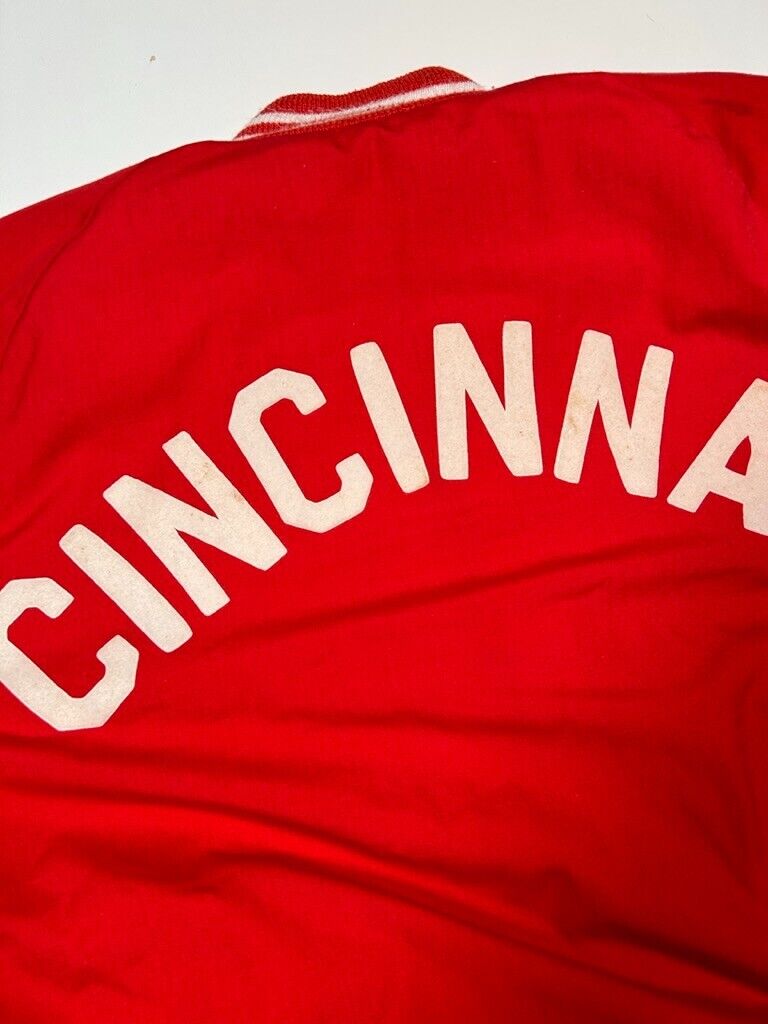 Vintage 70s/80s Cincinnati Reds MLB Arc Spell Out Pyramid Bomber Jacket Sz Large