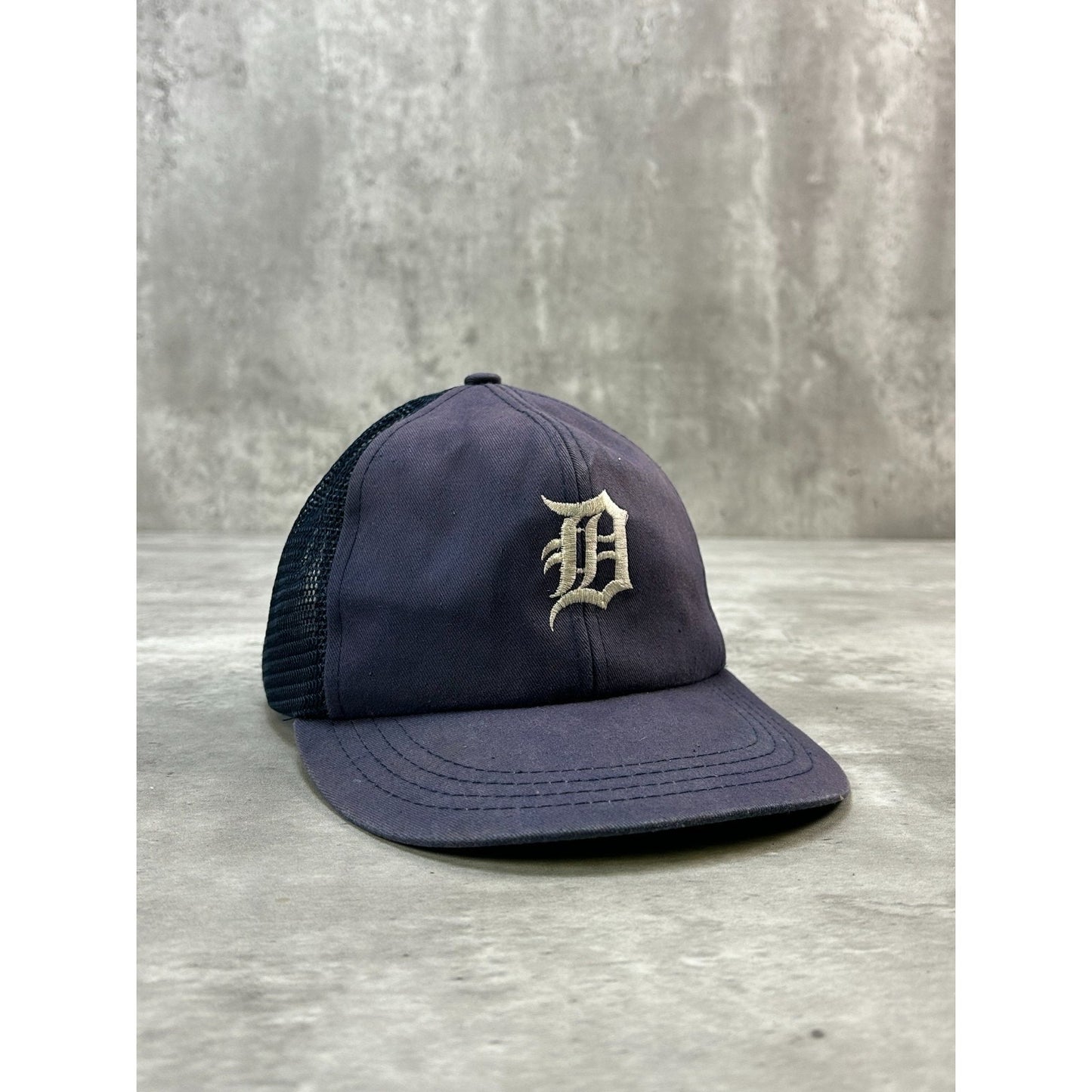 Vintage 80s/90s Detroit Tigers MLB Embroidered Logo Trucker Snapback Hat OSFA