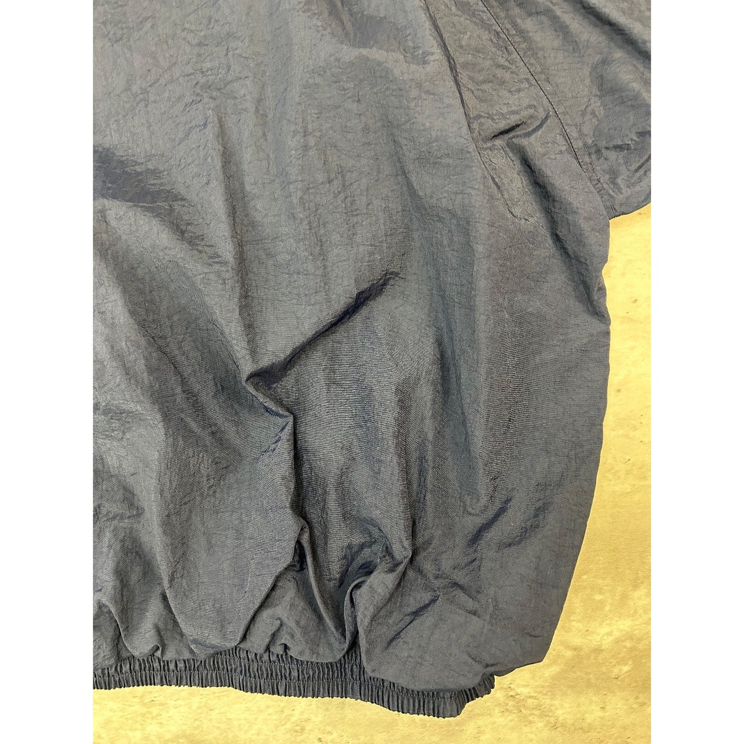 Vintage 90s Notre Dame FIghting Irish NCAA Nylon 1/2 Pullover Jacket Size XL