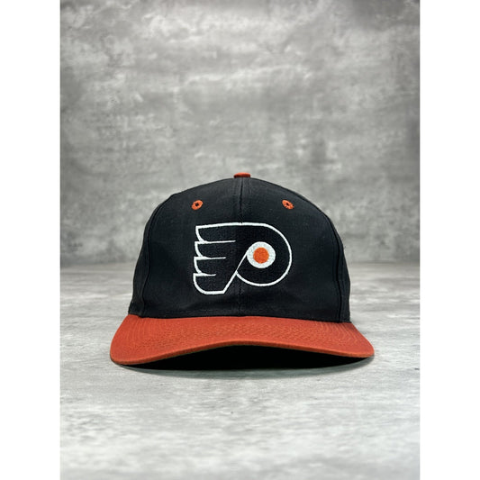 Vintage 90s Philadelphia Flyers NHL Embroidered Logo Hockey Snapback Hat OSFA