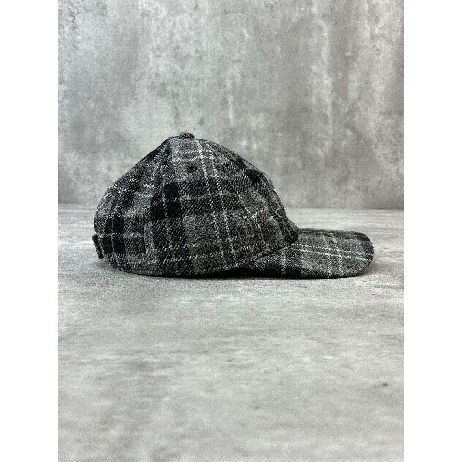 Vintage Carhartt Embroidered Patch Plaid Workwear Strapback Hat OSFA