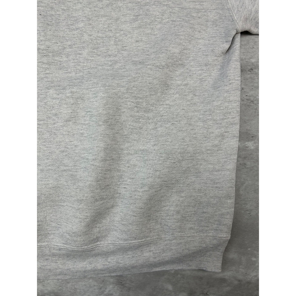 Vintage 90s Iowa Hawkeyes NCAA Embroidered Arc Spellout Sweatshirt Size XL