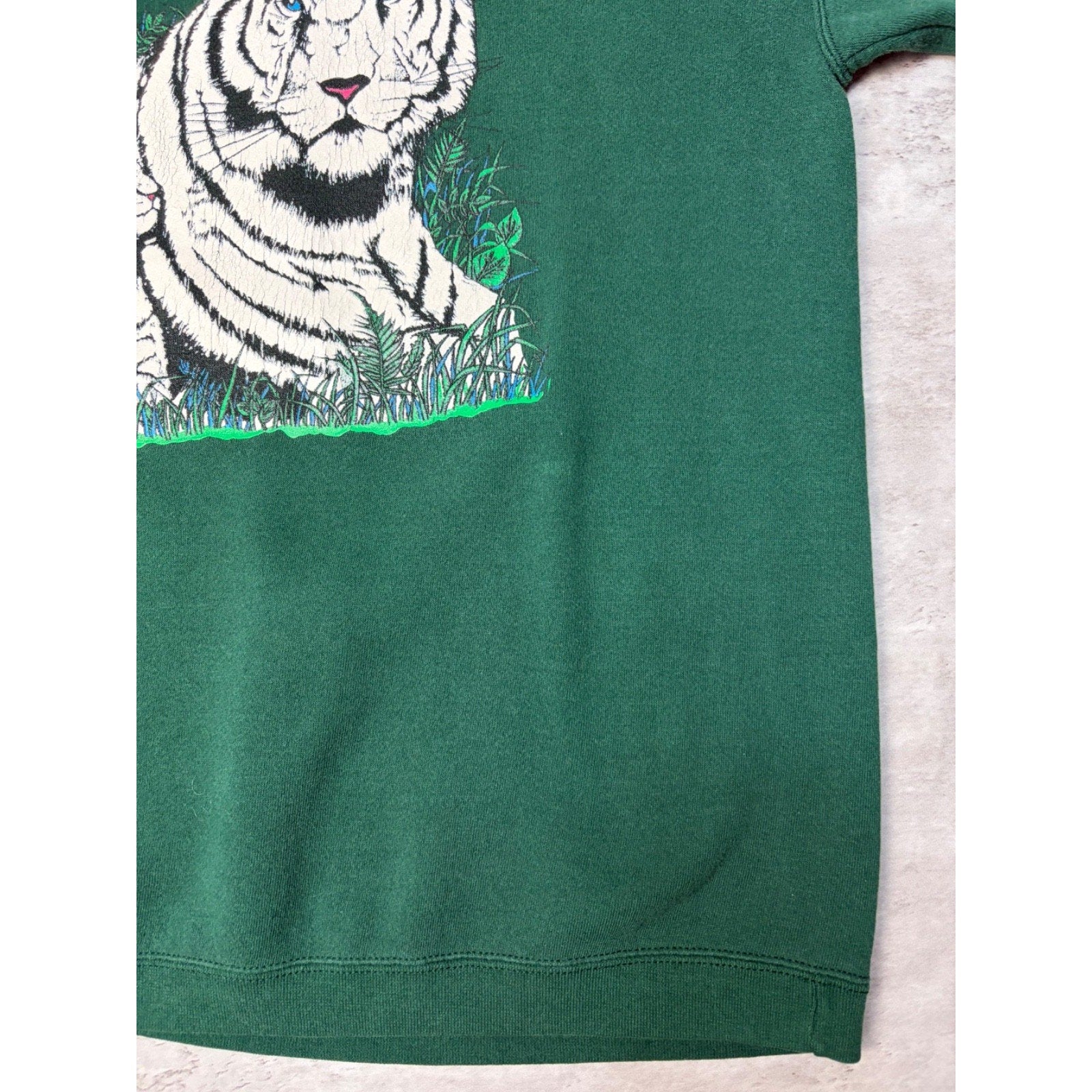 Vintage Las Vegas White Tiger Animal Graphic Nature Sweatshirt Size XL
