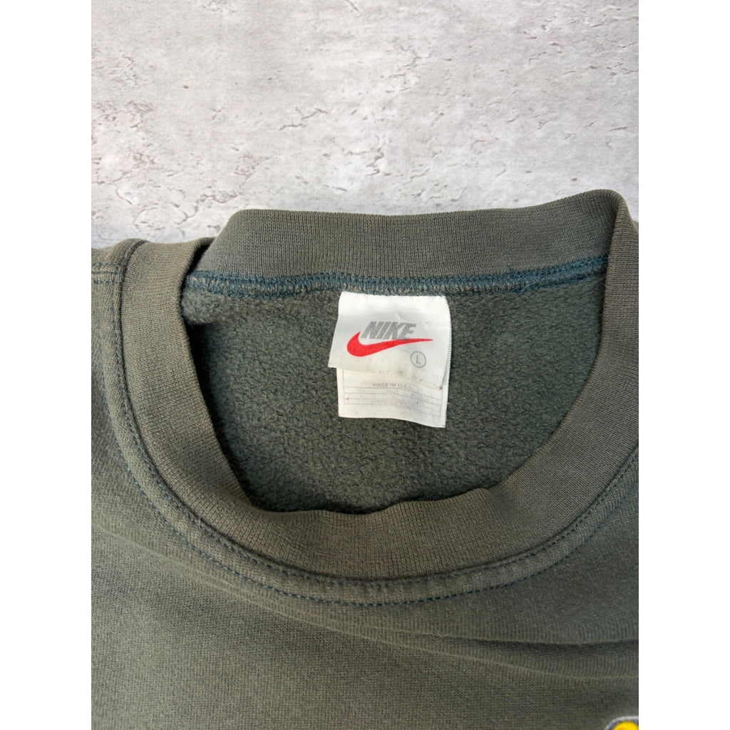 Vintage Nike Embroidered Swoosh Logo Sweatshirt Size Large