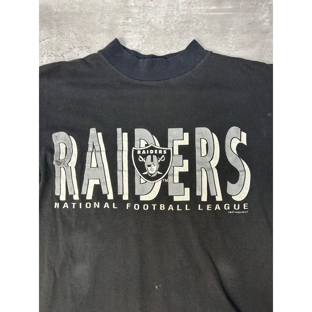 Vintage 1990 Oakland Raiders NFL Spellout Long Sleeve T-Shirt Size Medium