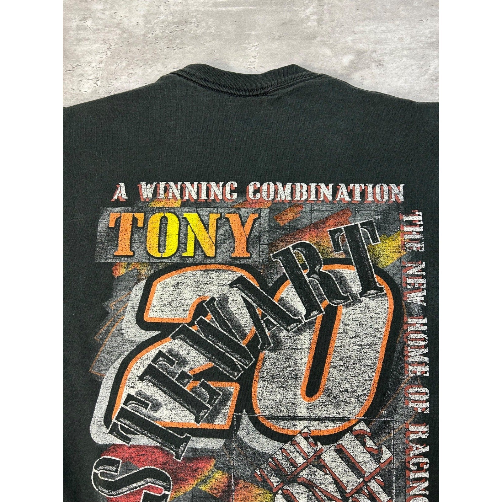 Vintage Tony Stewart #20 Extreme Danger Nascar Racing Graphic T-Shirt Sz Medium