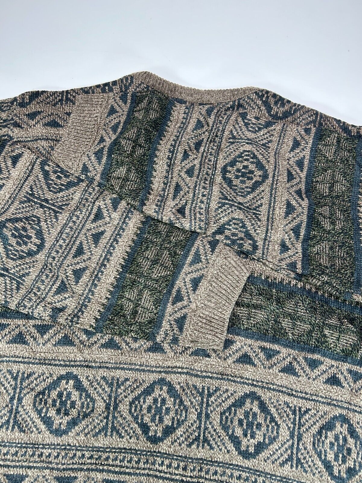 Vintage 90s Outline Aztec Pattern Pullover V Neck Knit Sweater Size XL Brown