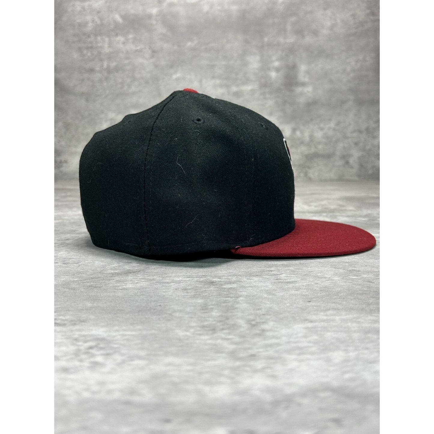 Arizona Diamondbacks MLB Embroidered Logo Baseball Fitted Hat 7 1/2 OSFA