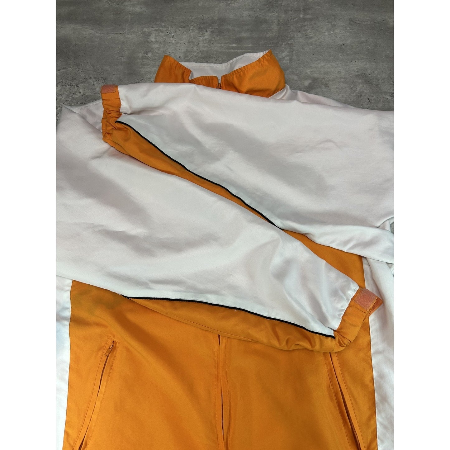Tennessee Volunteers NCAA Embroidered Logo Windbreaker Jacket Size Large