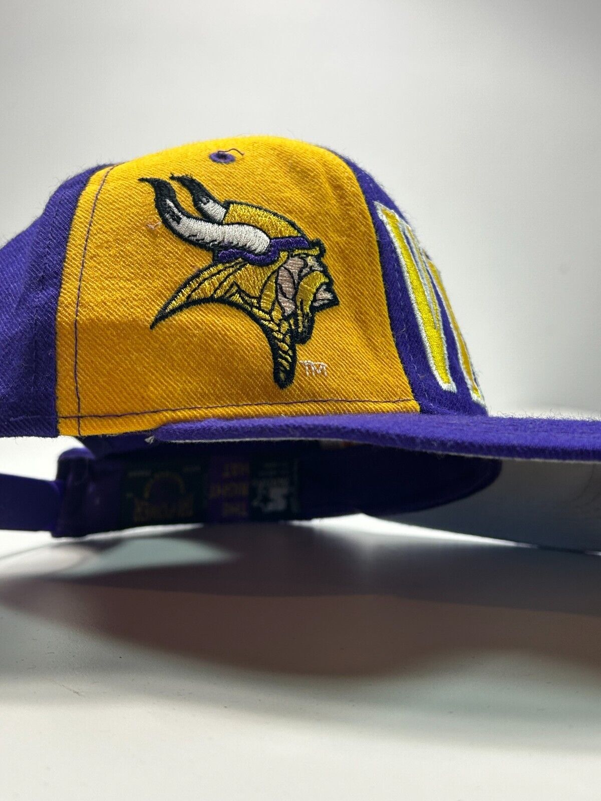 Vintage 90s Minnesota Vikings NFL Tri Power Starter Spell Out Snapback Hat OSFA